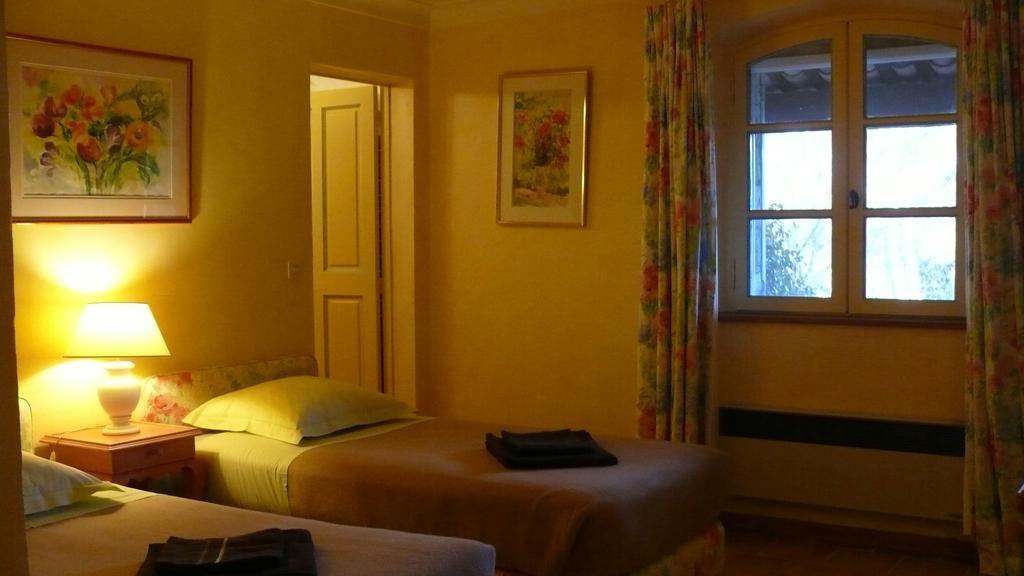 Les Bastides De L'Auviduery Villa Moissac-Bellevue Rom bilde